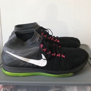 Nike zoom flyknit running shoes size 14 no box.